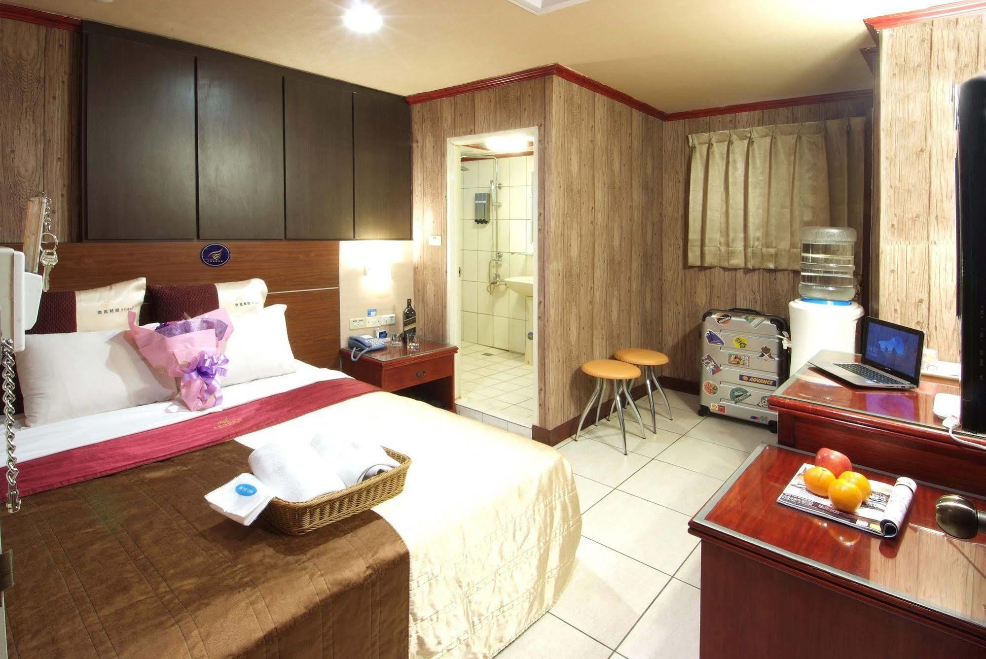 Golden Swallow Hotel Hsinchu Exterior foto