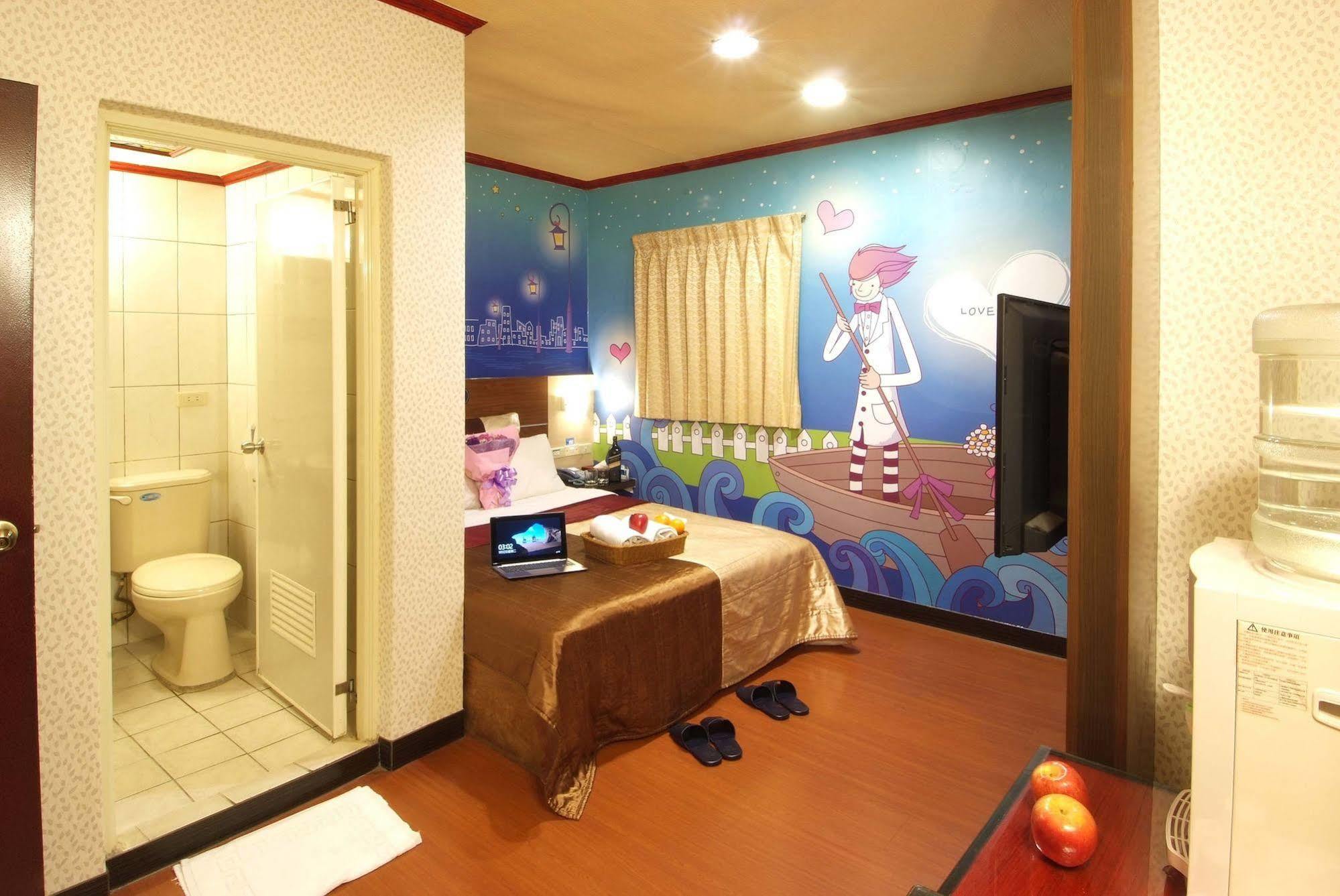 Golden Swallow Hotel Hsinchu Exterior foto
